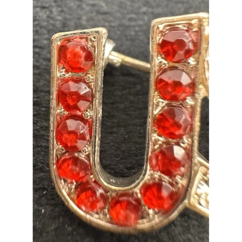 N A bold vintage